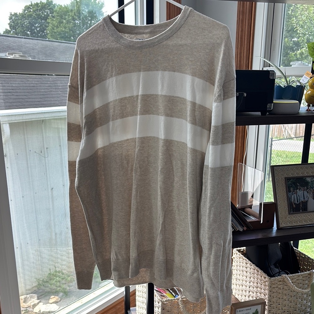 Men’s Old Navy Sweater